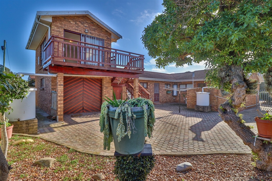 3 Bedroom Property for Sale in Reebok Western Cape